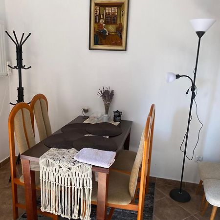 Pokoje Goscinne Renata Knitter Komnino Bagian luar foto