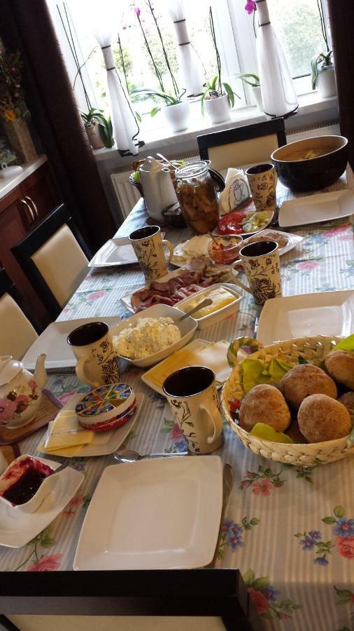 Pokoje Goscinne Renata Knitter Komnino Bagian luar foto